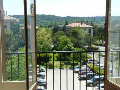 Location appartement 3 pièces Aix-en-Provence (13)