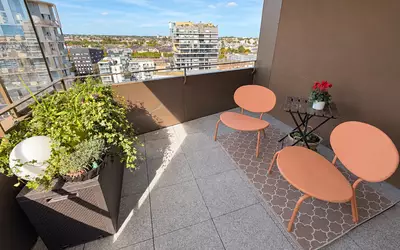 Nantes (44000)