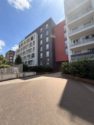 Location appartement studio Romainville (93230)