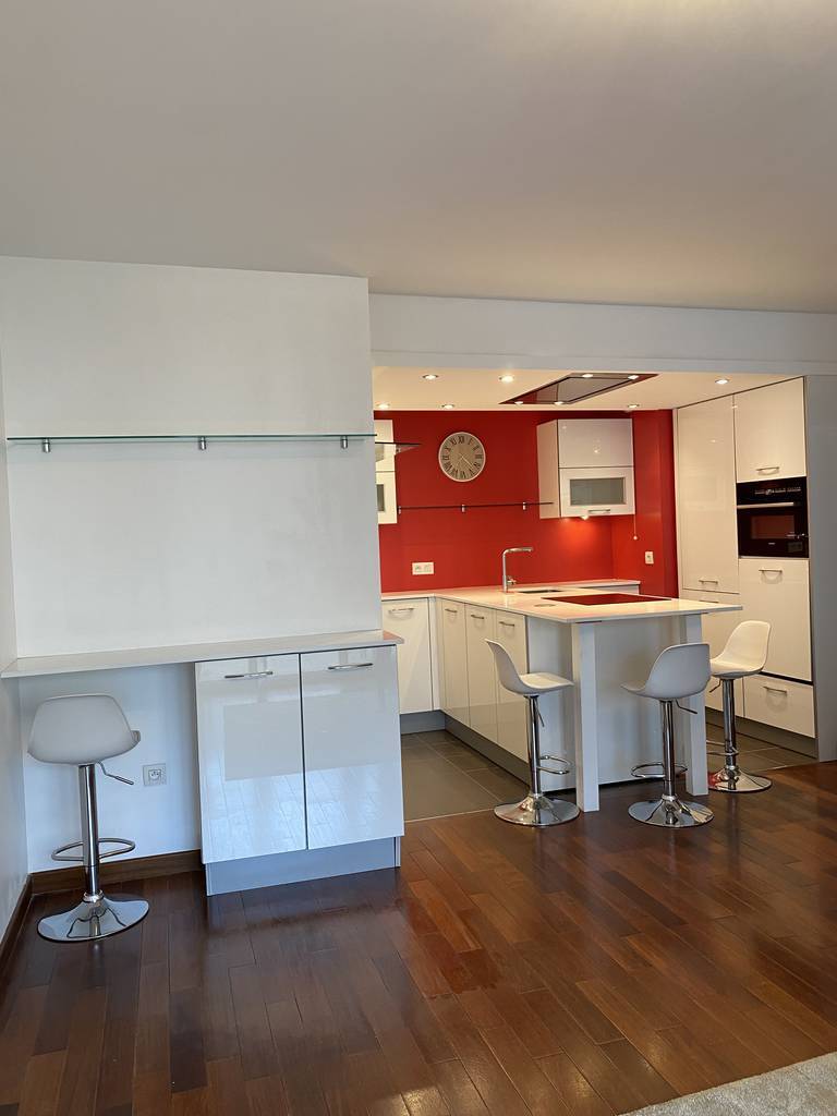 Issy-Les-Moulineaux (92130)