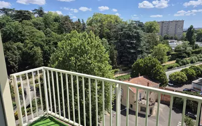 Oullins (69600)