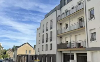 Nantes (44000)