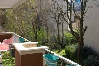 Paris 9E