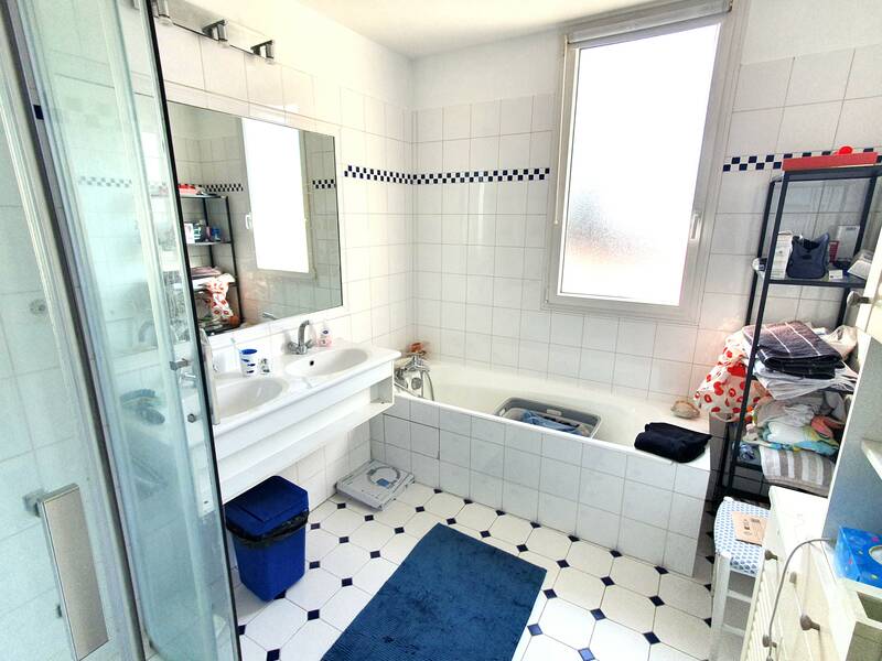 Colombes (92700)