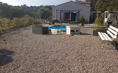 Flassans-Sur-Issole (83340)