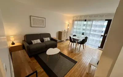 Paris 17E (75017)