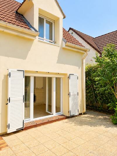 Vente maison 6 pièces Noisy-le-Grand (93160)