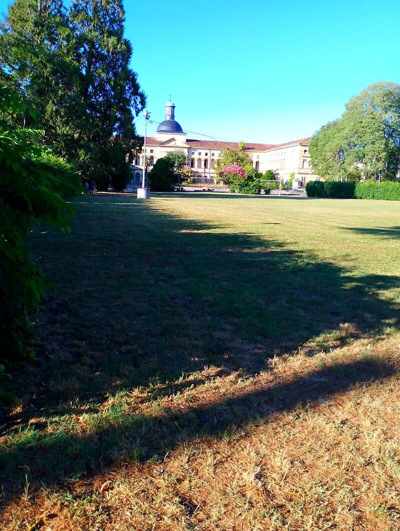 Villeneuve-Sur-Lot (47300)
