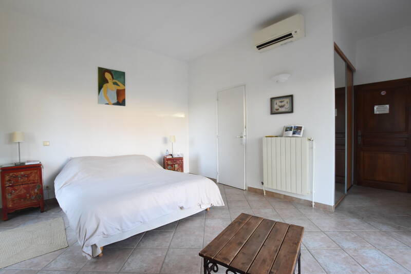 Saint-Cyr-Sur-Mer (83270)