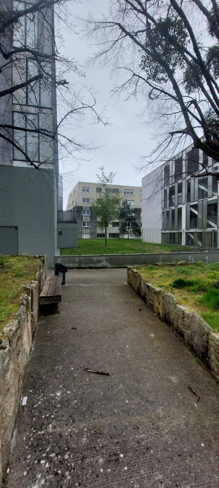 Nantes (44000)