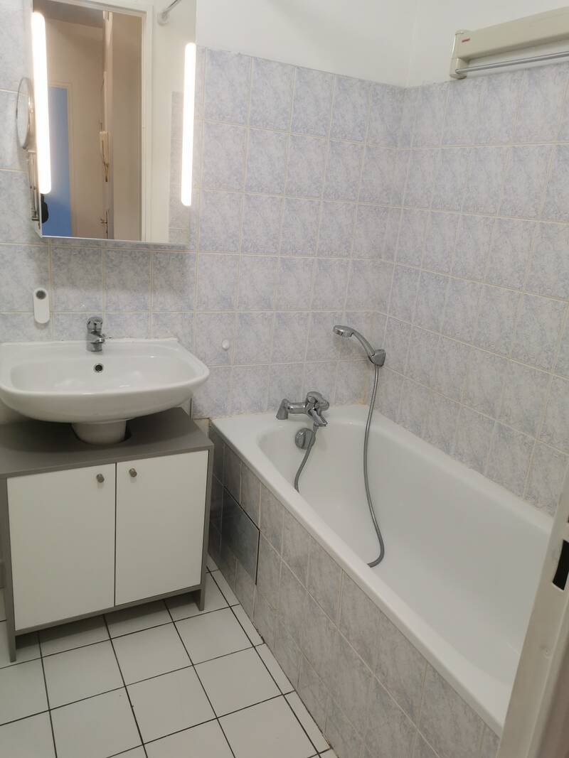 Houdan (78550)