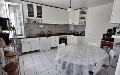 Torcy (77200)