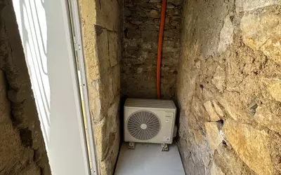 Nîmes (30000)