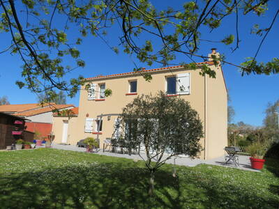 Vente maison 8 pièces Rezé (44400)