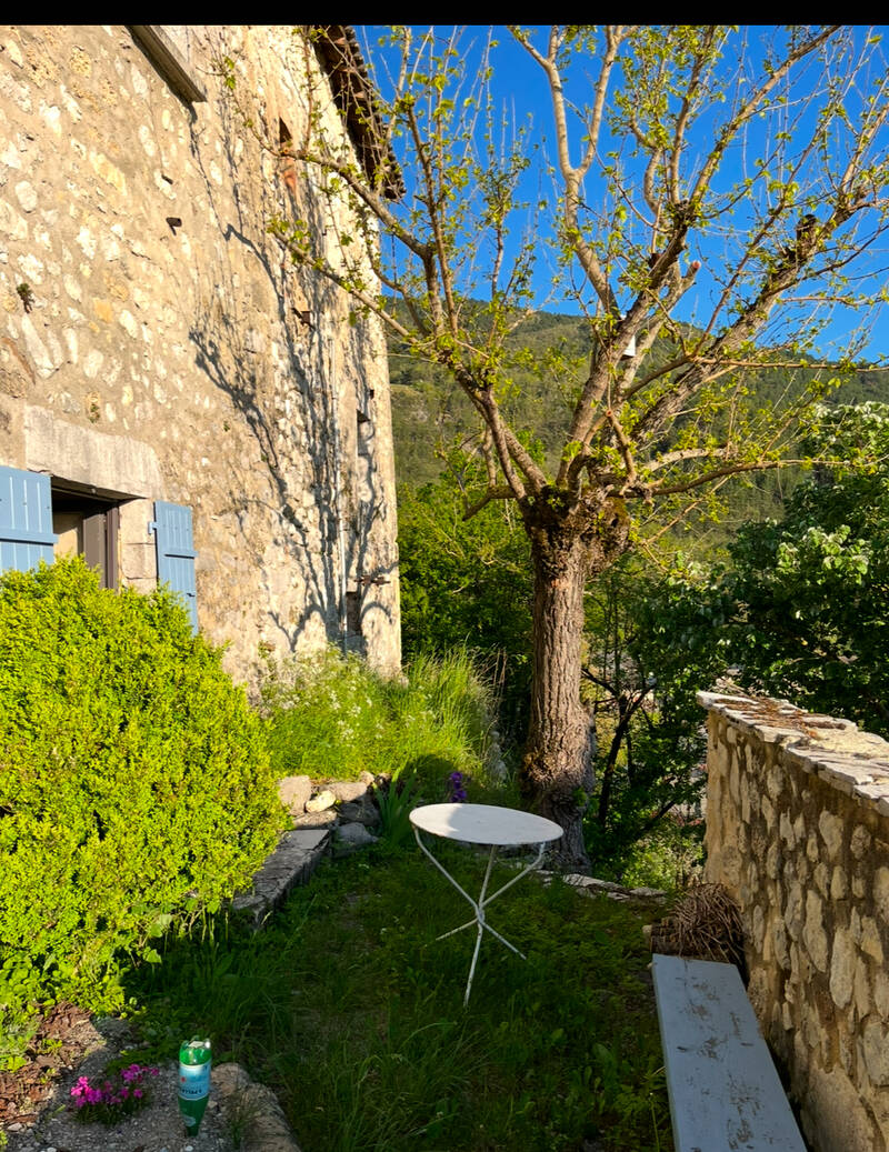 Aurel (26340)