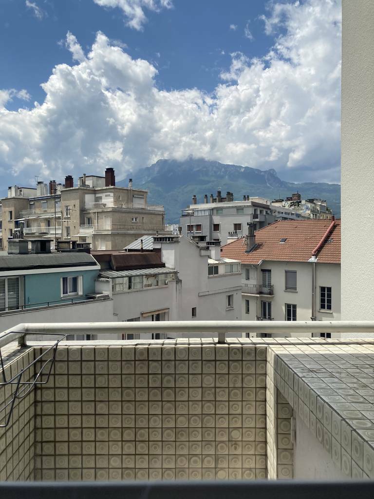 Grenoble (38100)