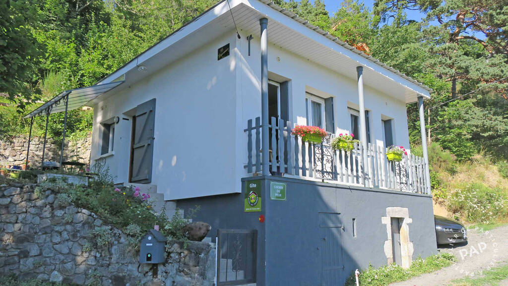Chambon-sur-Lac (63790)