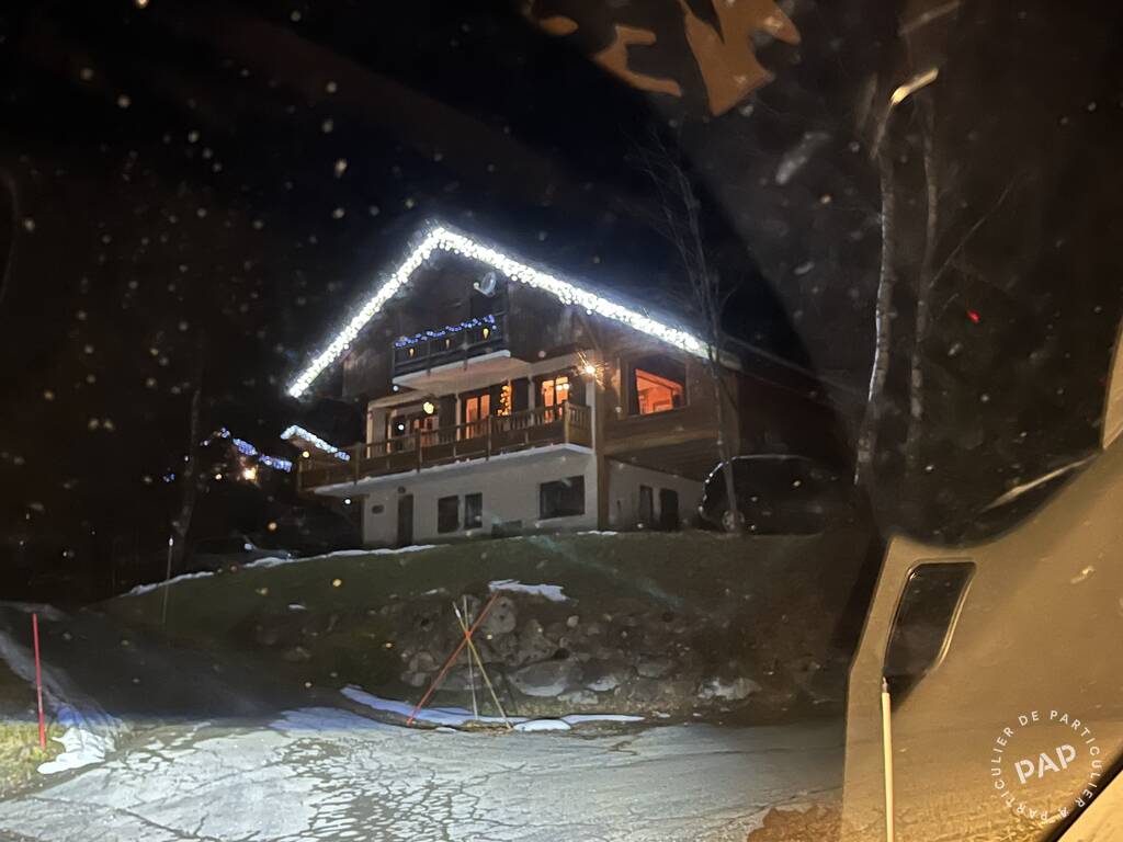Location à la montagne, vue panoramique.
