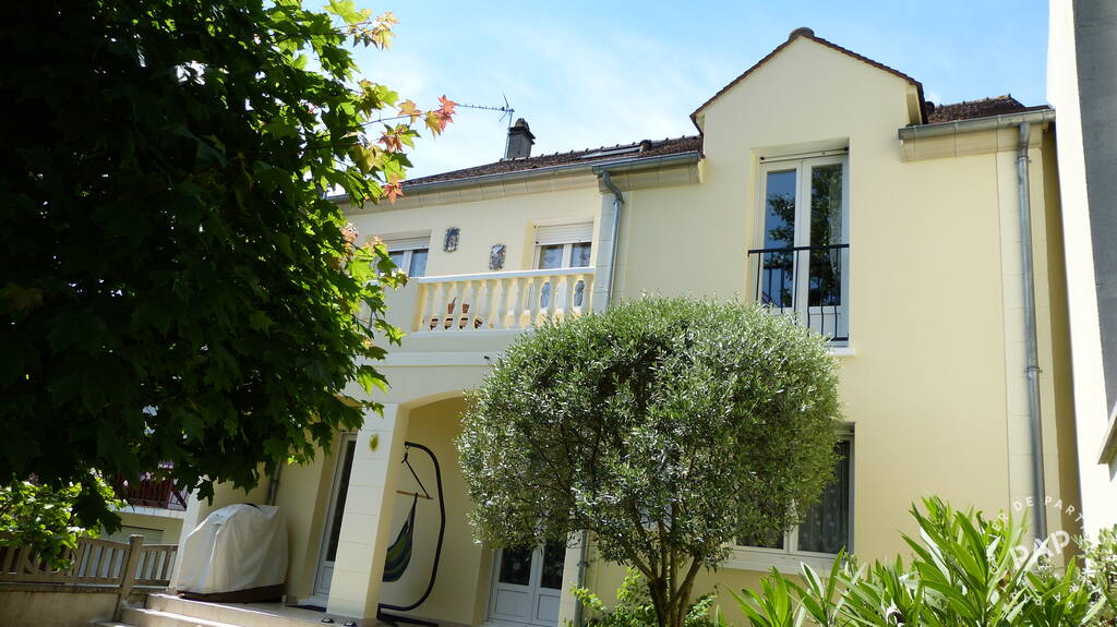 Houilles (78800)