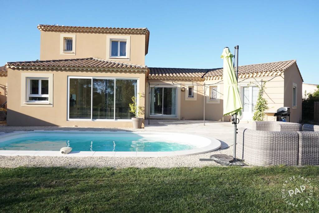 Paradou (13520) - dès 1.603 euros par semaine - 8 personnes