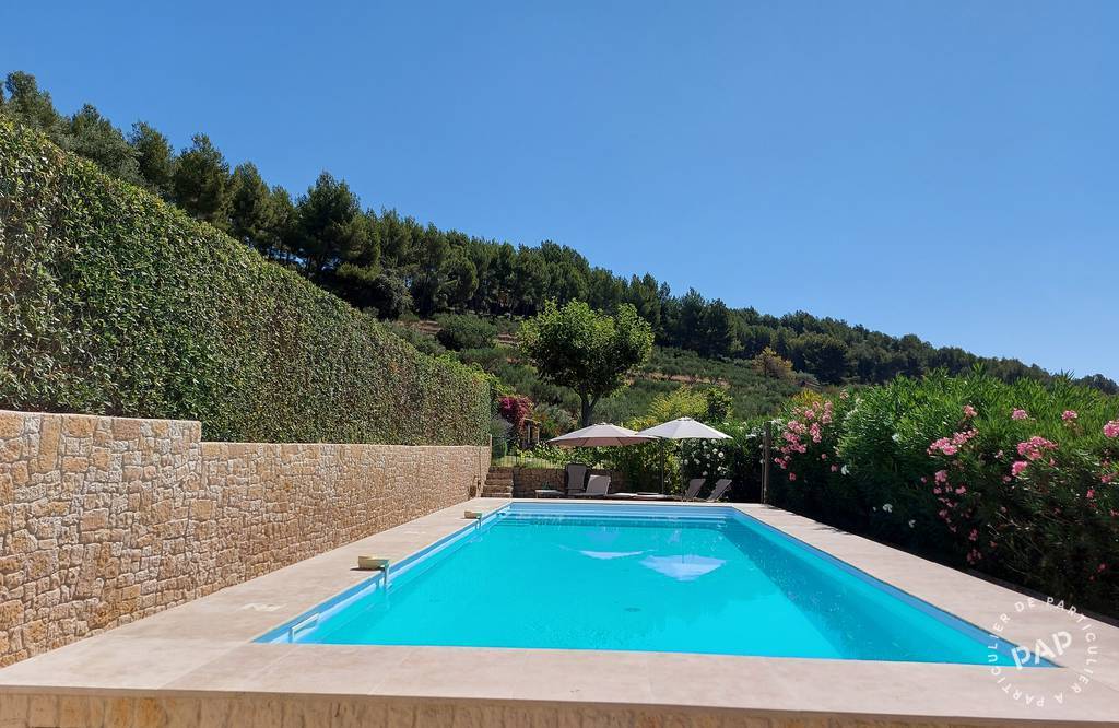 Sanary-Sur-Mer - dès 770 euros par semaine - 7 personnes
