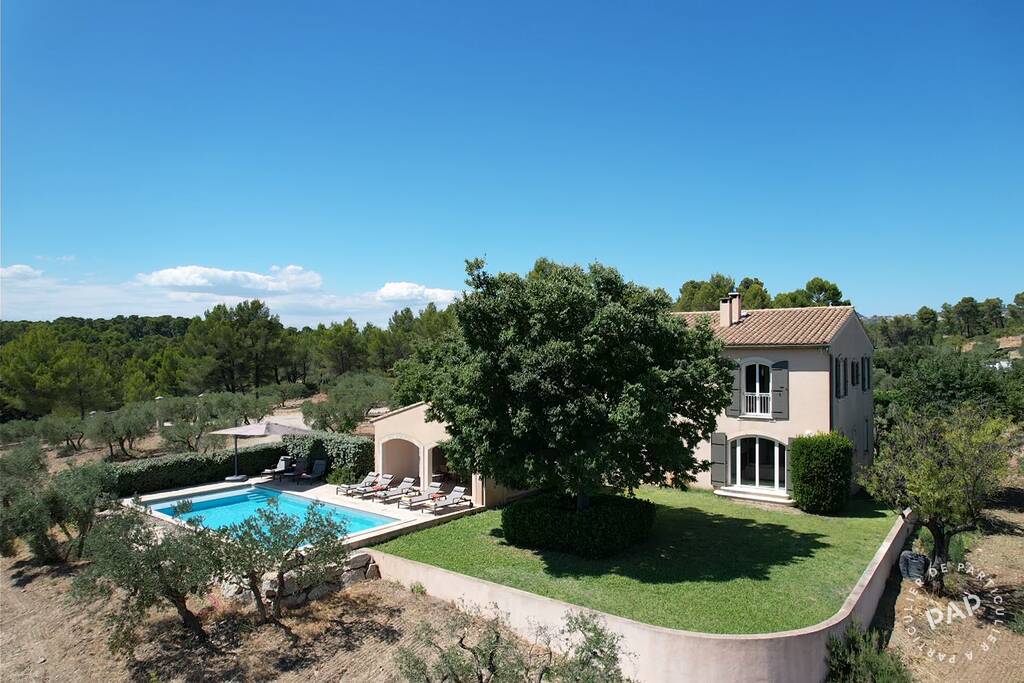 Mouriès (13890) - dès 1.855 euros par semaine - 12 personnes