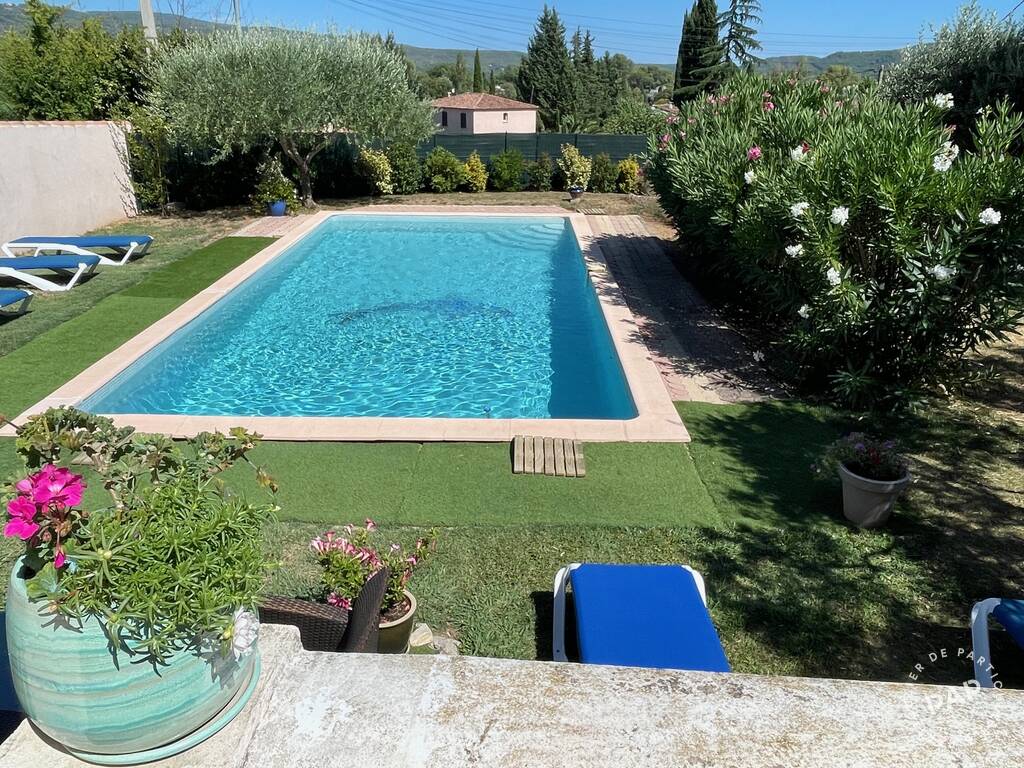 Salernes (83690)