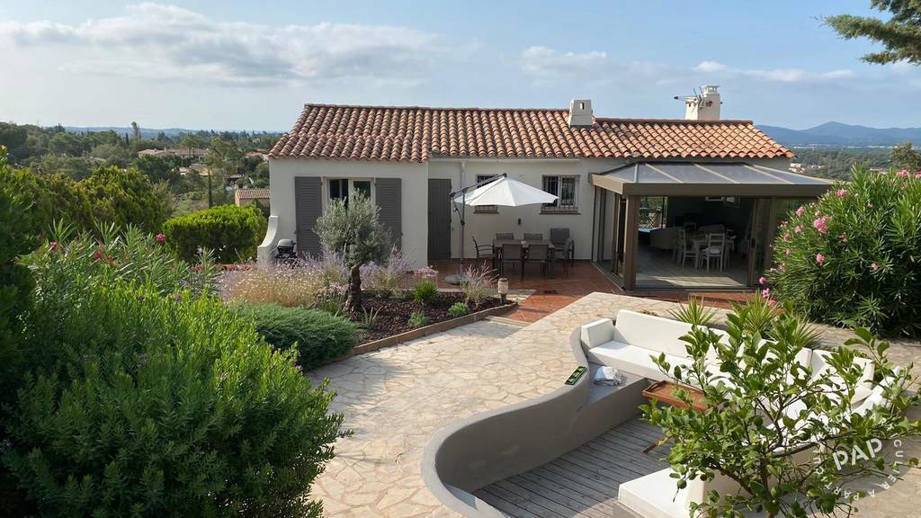 Fréjus (83600)