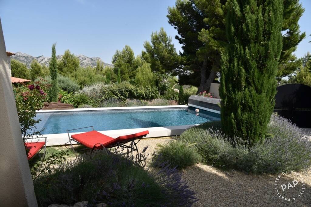 Aureille (13930) - dès 1.302 euros par semaine - 8 personnes