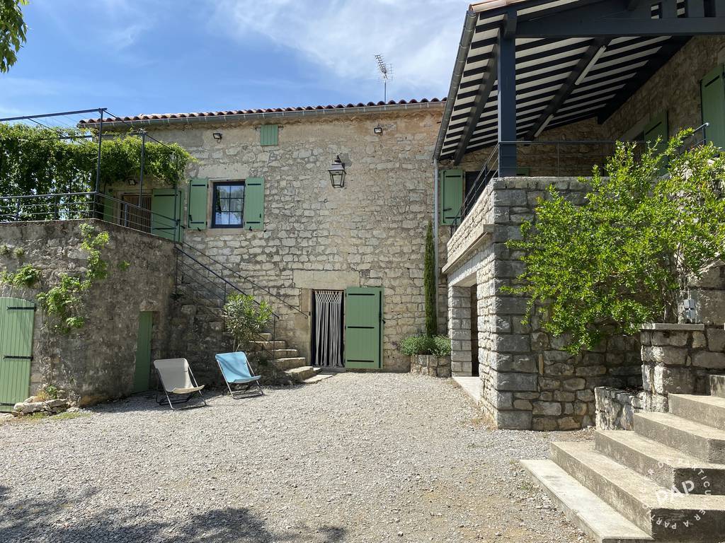 La Lauze Commune De Banne