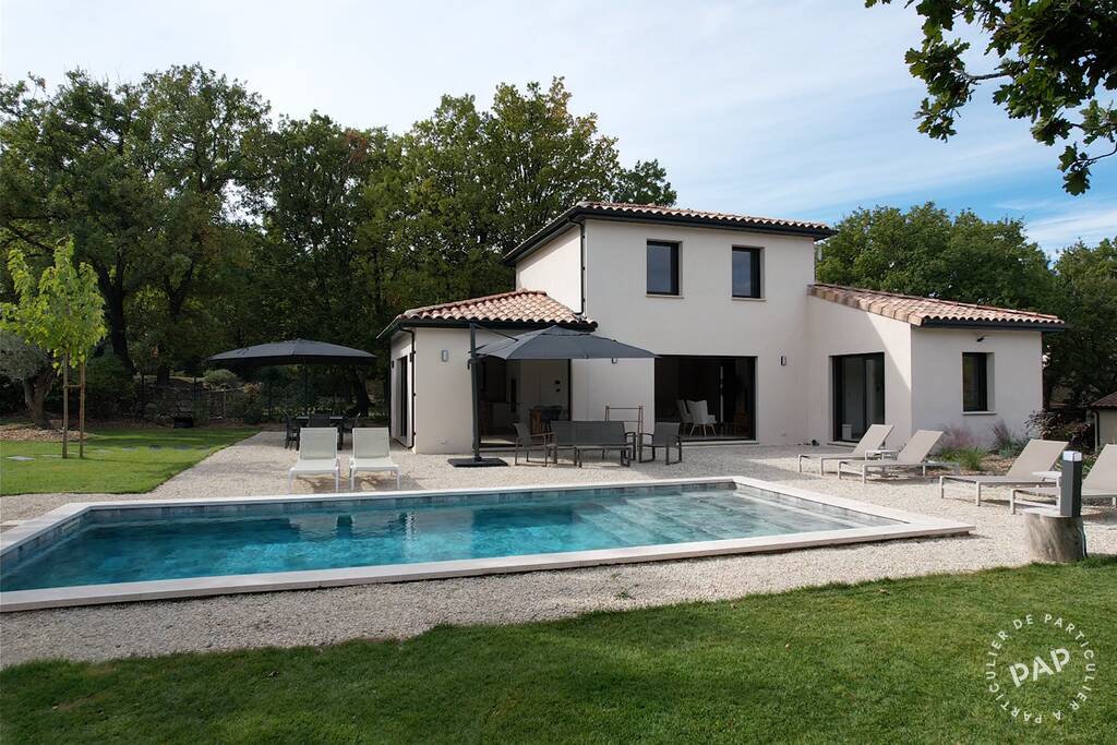 Pernes-les-Fontaines (84210) - dès 875 euros par semaine - 8 personnes