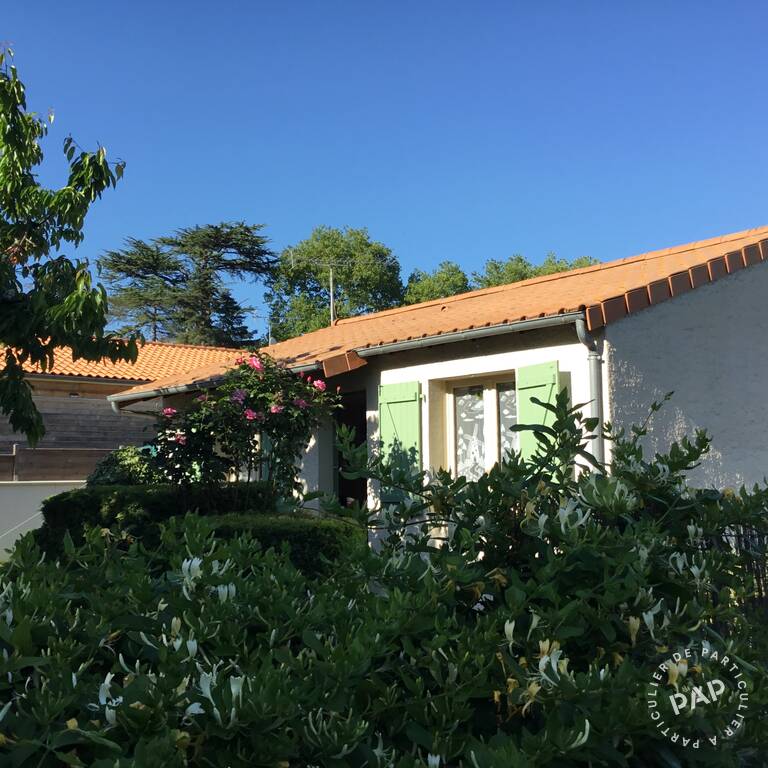 Coulon (79510)