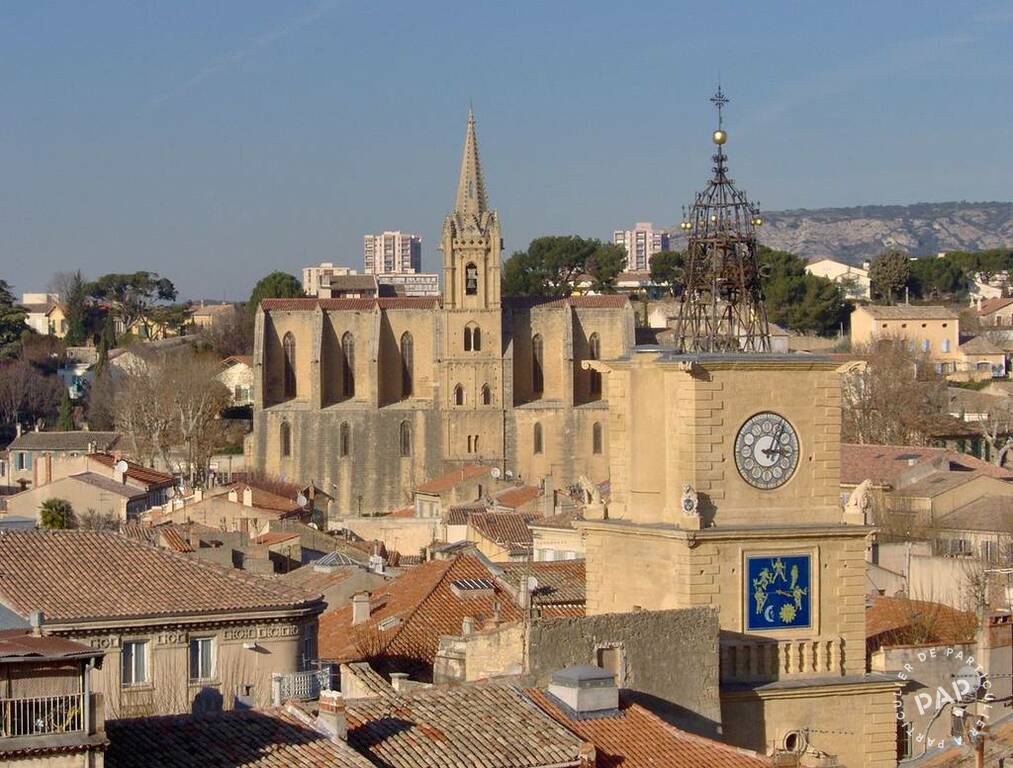 Salon De Provence,Ideal Vacances