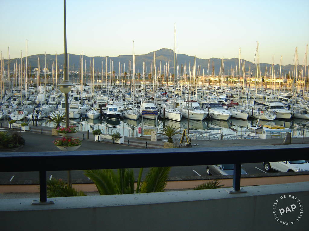 Vue sur le port de plaisance HENDAYE - piscine parking et wifi