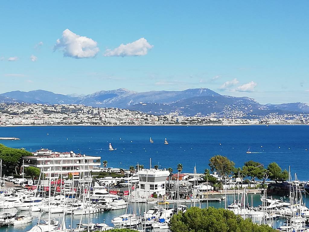 Villeneuve-Loubet (06270)