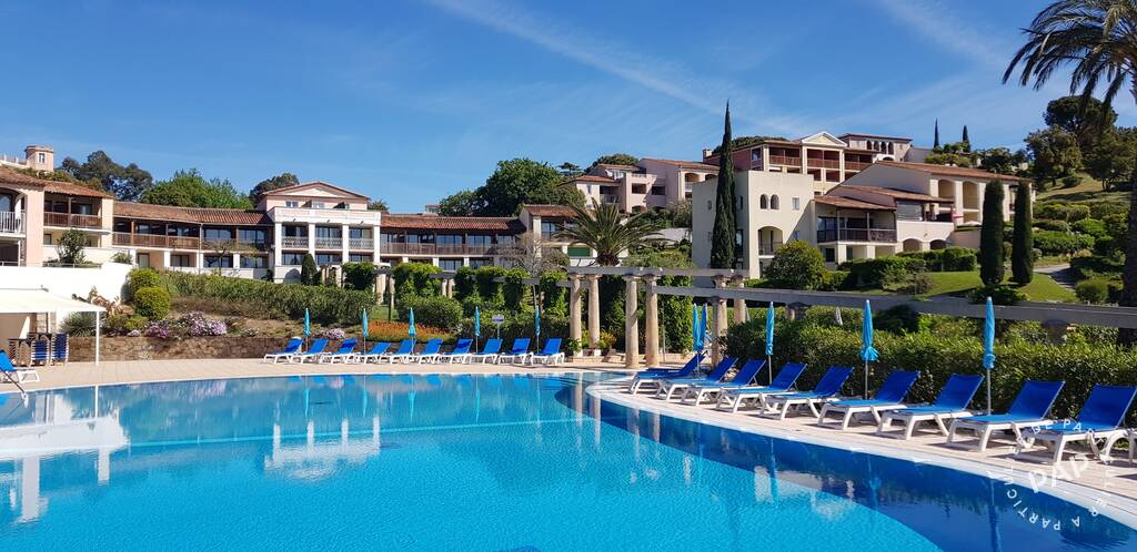 Grimaud (83310)