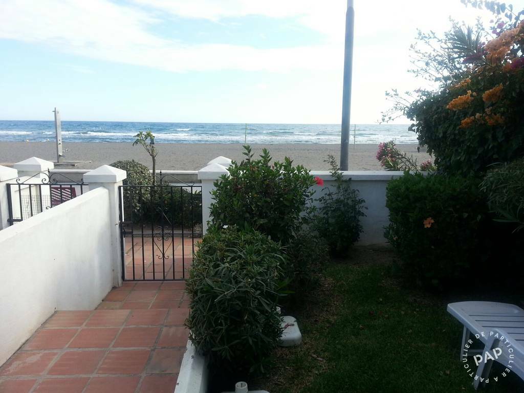 Torrox Costa face à la plage
