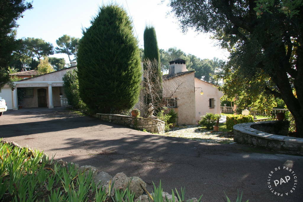  Mougins 