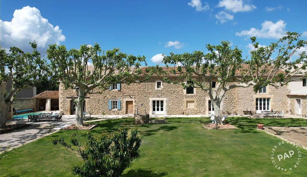 Lamanon (13113) - dès 1.890 euros par semaine - 12 personnes