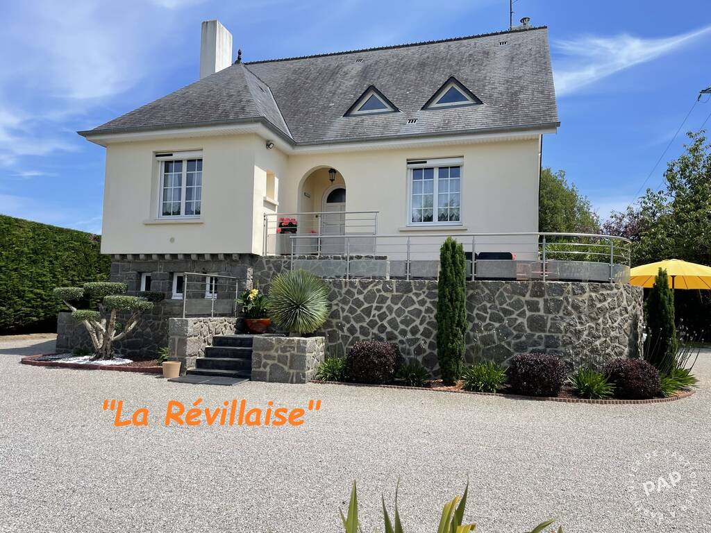 Réville (50760)
