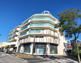 NEXITY à vendre – COMMERCES